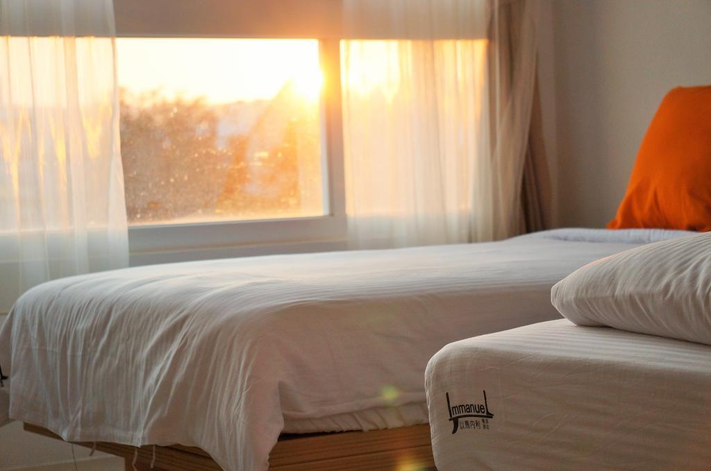 Imanuel Surfing B&B ย่านเมืองเก่าเฮ้งชุน ภายนอก รูปภาพ