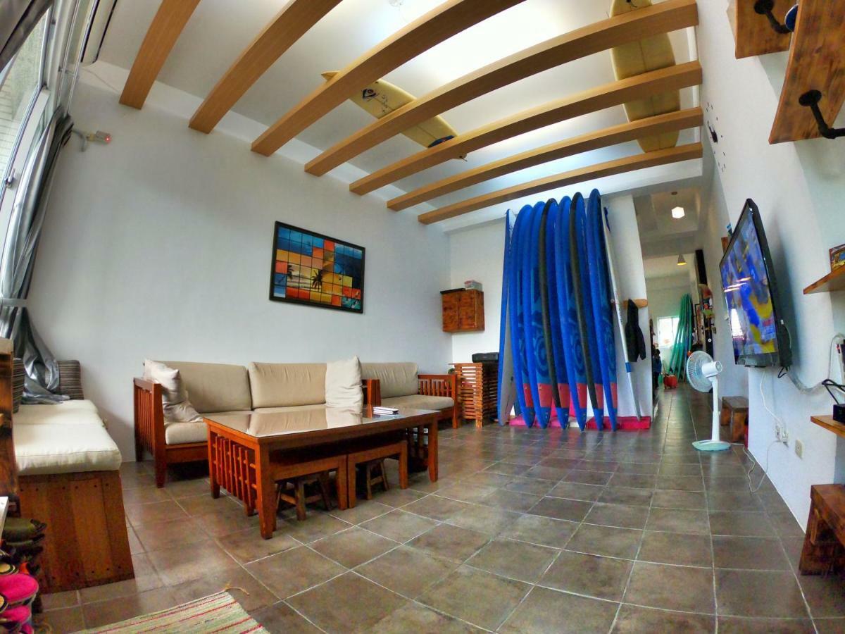 Imanuel Surfing B&B ย่านเมืองเก่าเฮ้งชุน ภายนอก รูปภาพ